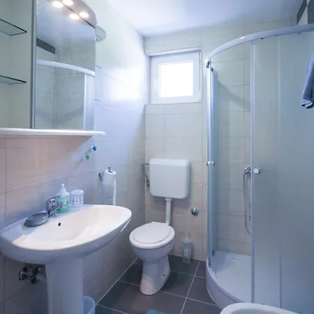 La Traviata With Parking *